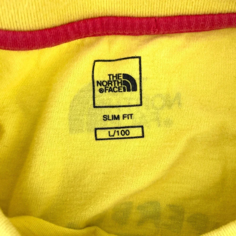 The North Face Flying Superboard‎ Anime Graphic T-Shirt Yellow Slim Mens L FLAW